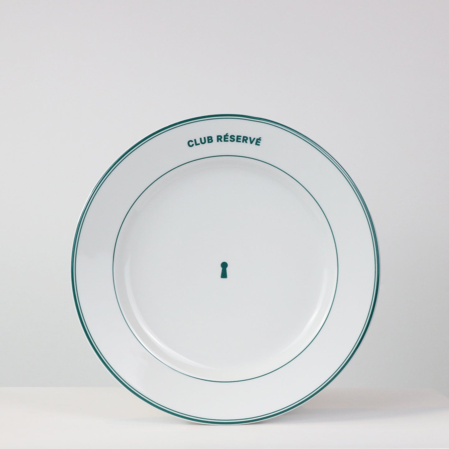 PORCELAIN DINNER PLATE