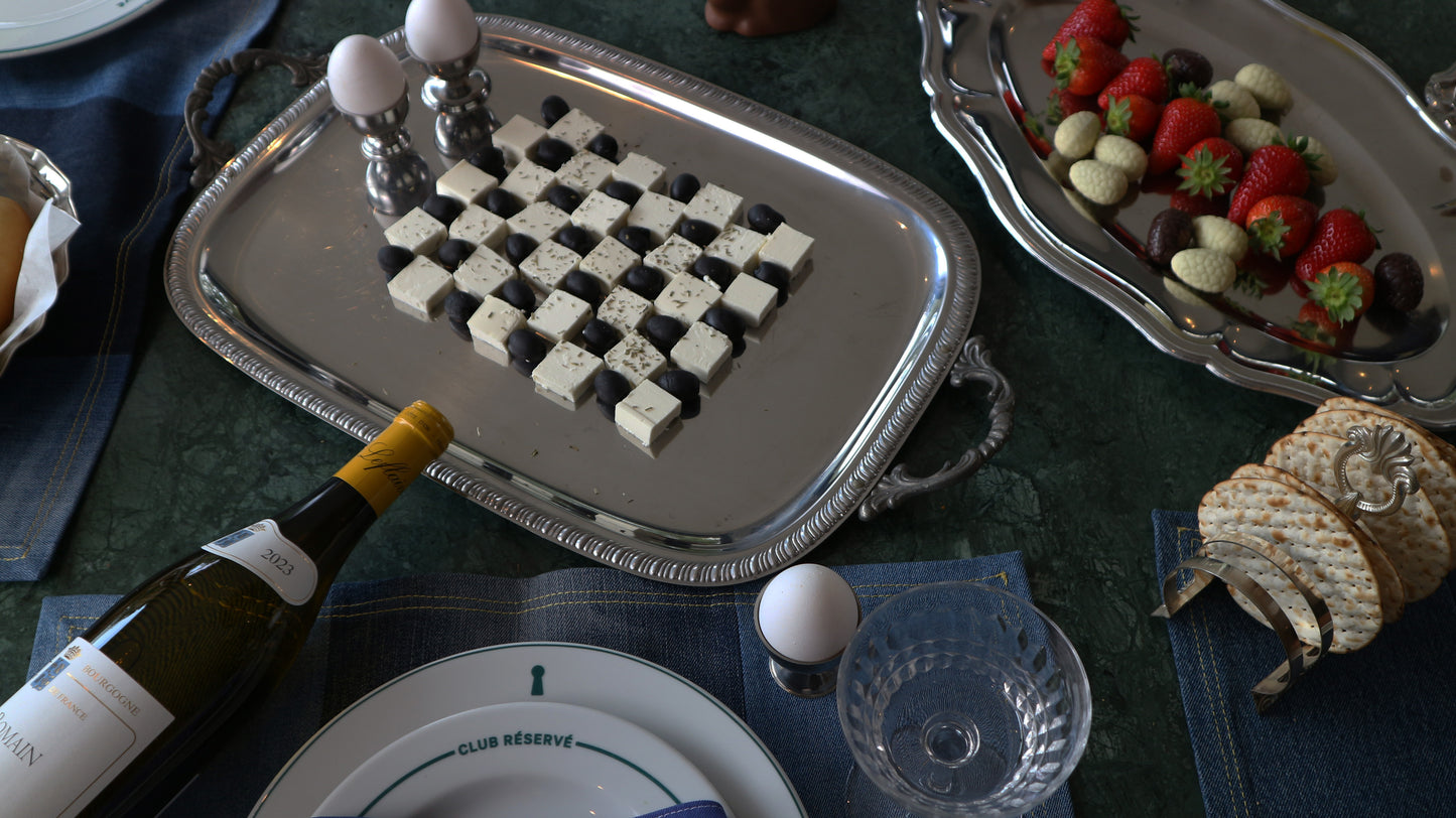 VINTAGE Serving Tray rectangular, handles and deco rim