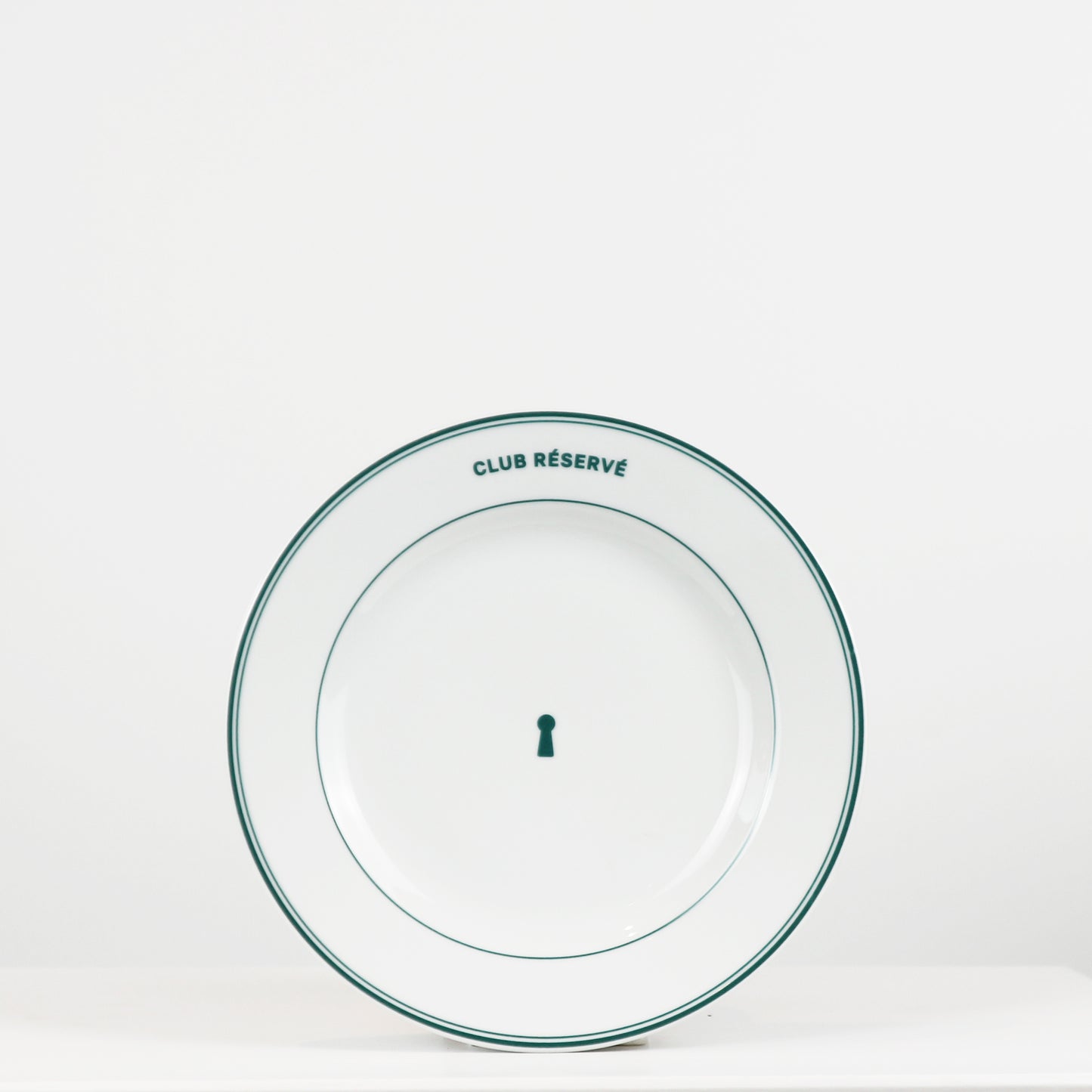 PORCELAIN LUNCH PLATE